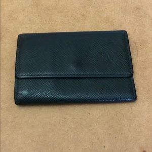 Louis Vuitton Green Taiga Leather 6-Key Holder